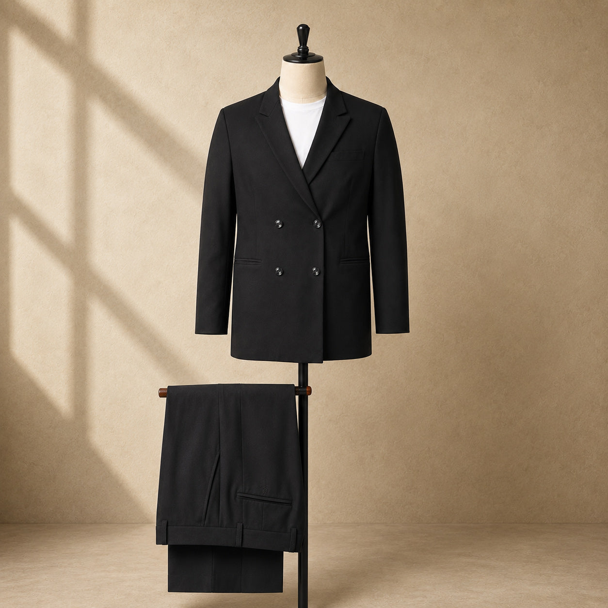 Traje Regular 4 Botones Negro | Toscano by Kostazul