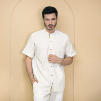 Camisas beige para hombre